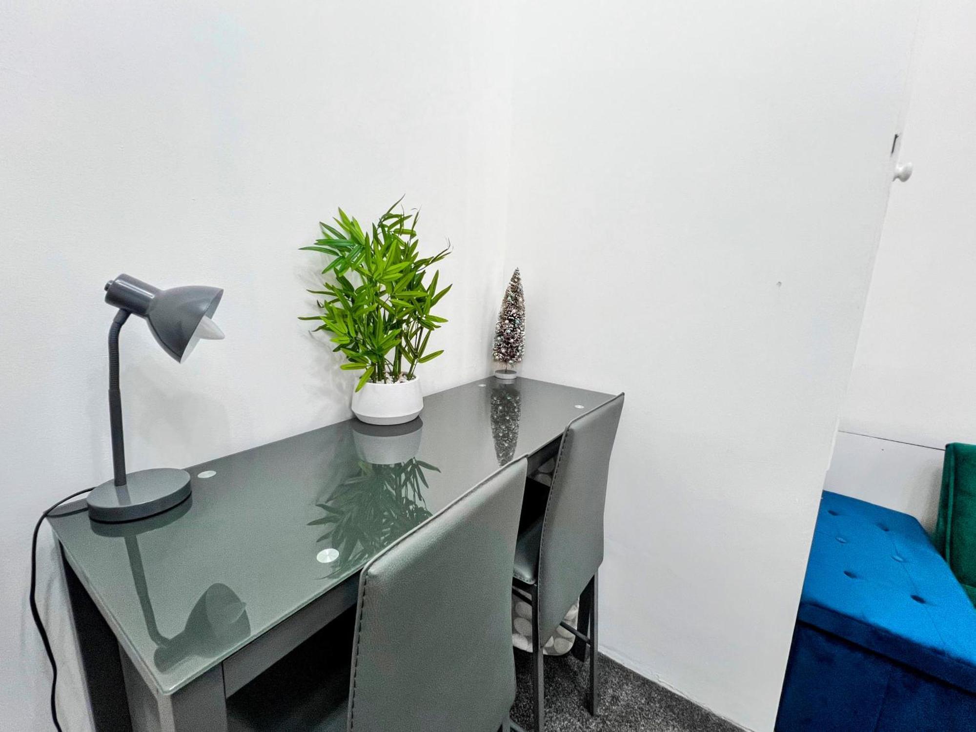Lovely Nest In Paddington Appartamento